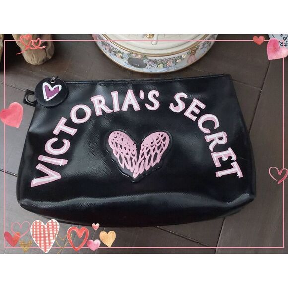 VICTORIAS SECRET Black & Pink Vinyl Winged Heart Embossed Roomy Makeup Bag - Picture 1 of 3